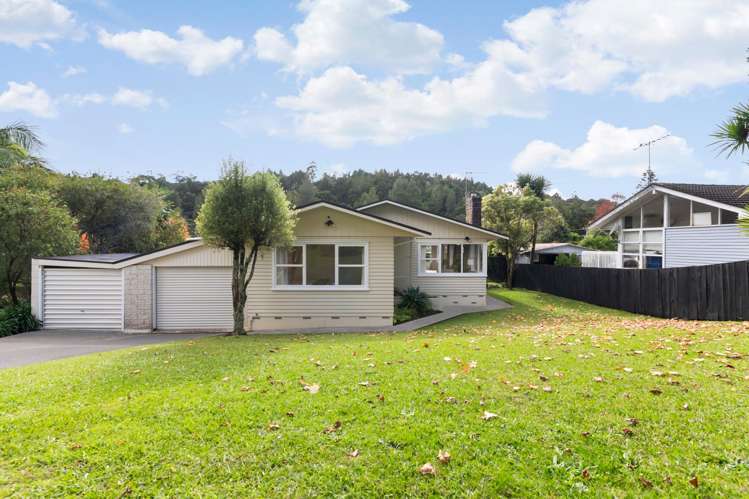 6 Vandeleur Avenue Birkdale_12