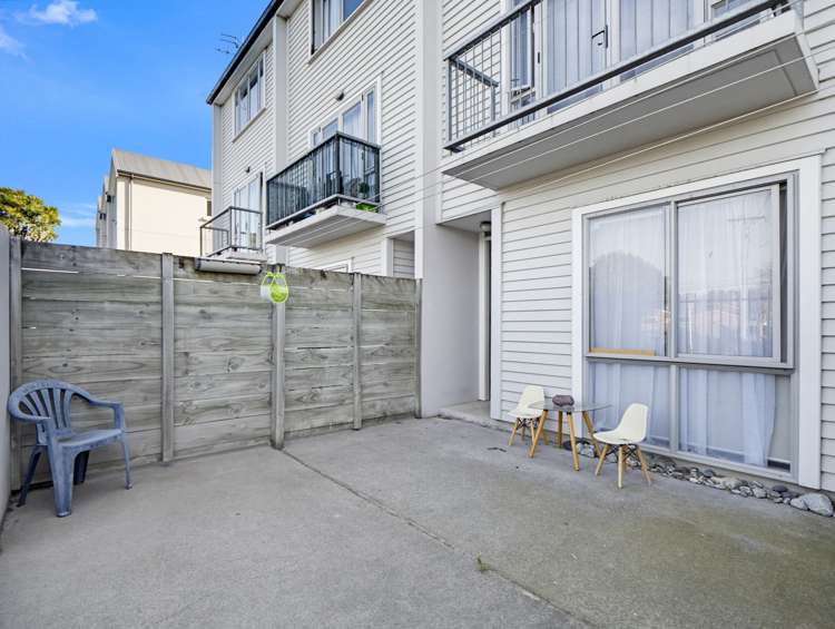 2/31 Poulson Street Addington_11