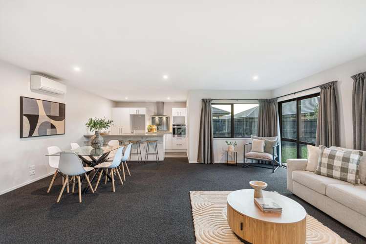 93 Skyhawk Road Wigram_11