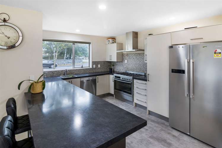 86 Tennyson Street Rolleston_4