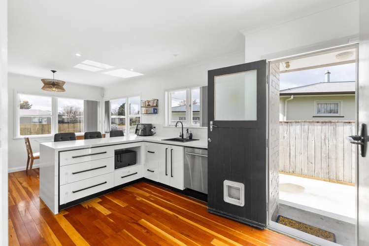 10 Hurley Place Awapuni_10