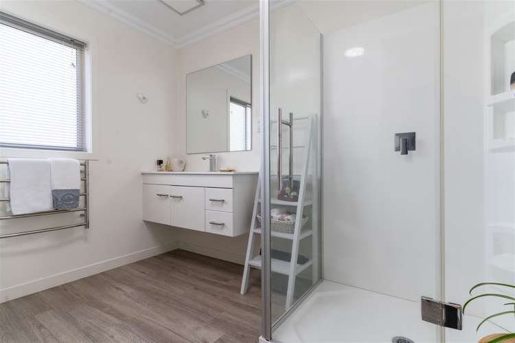 2 Walnut Lane Carterton_9