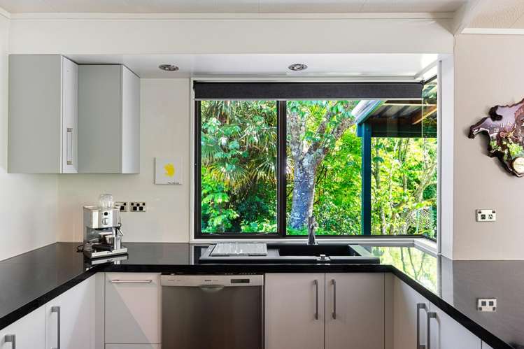 358 Valley Road Whataupoko_1