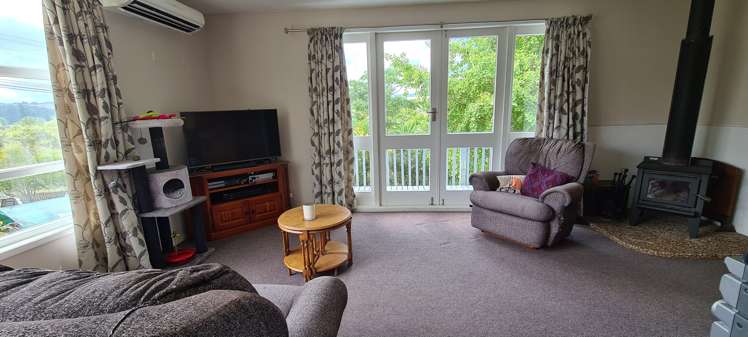 14 View Street Maungaturoto_8