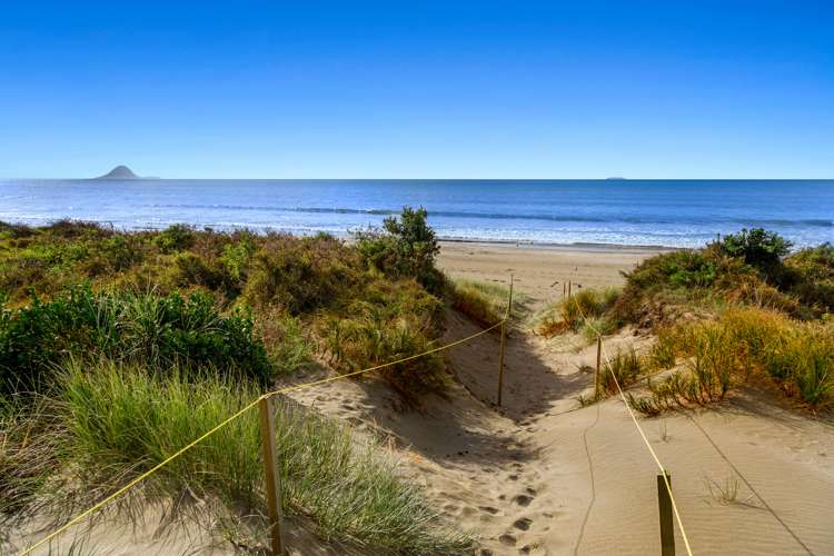 298a Ocean Road Ohope_6