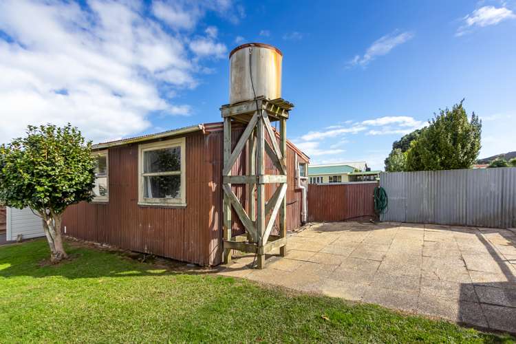 5 Gribbin Street Awakino_9