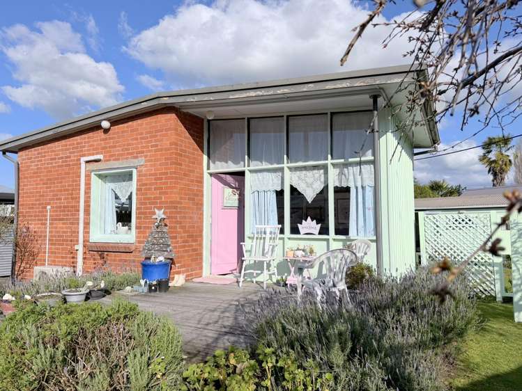 11 Waverley Street Waipawa_0