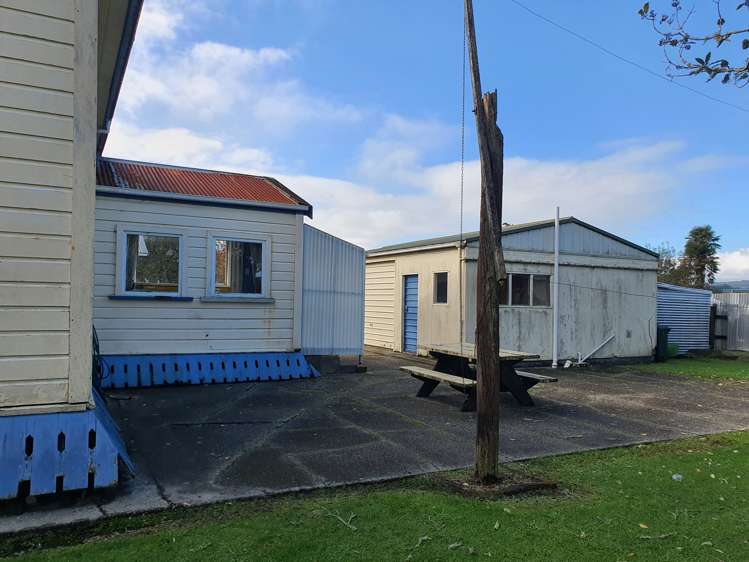 36 Rolleston Street Hokitika_6