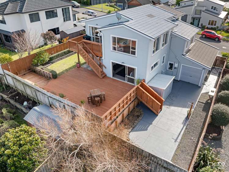 105 Redvers Drive Belmont_22