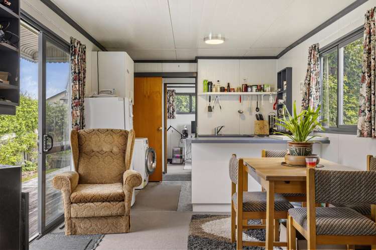 21 Tui Street Hilltop_21