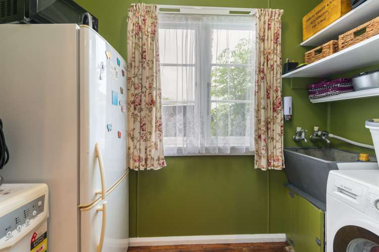 8 Huxley Street Pahiatua_10