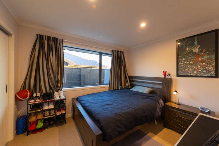 199 Pacific Drive Fitzherbert_12