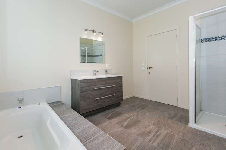 9 Miller Street Otane_14