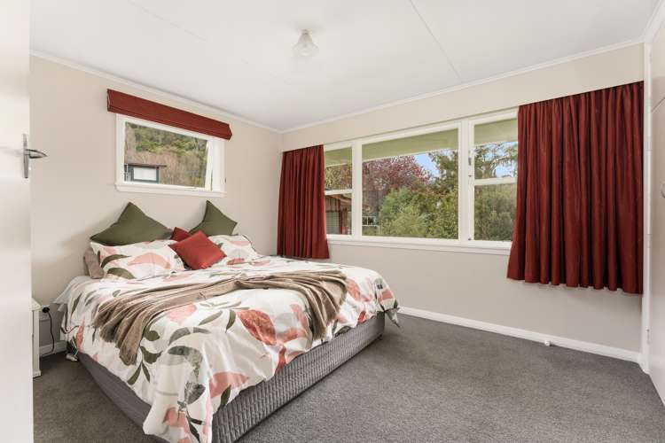 62 Main Road Blackball_7