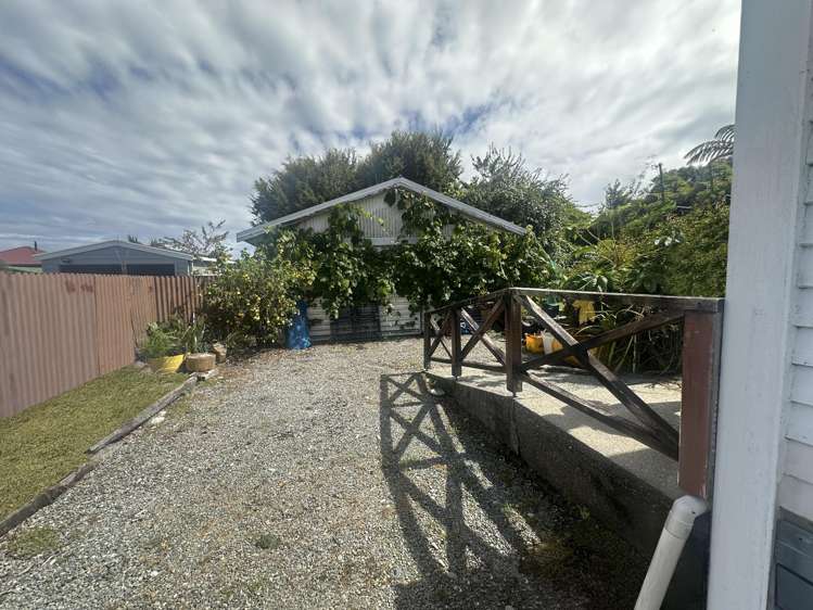 129 Hall Street Hokitika_17