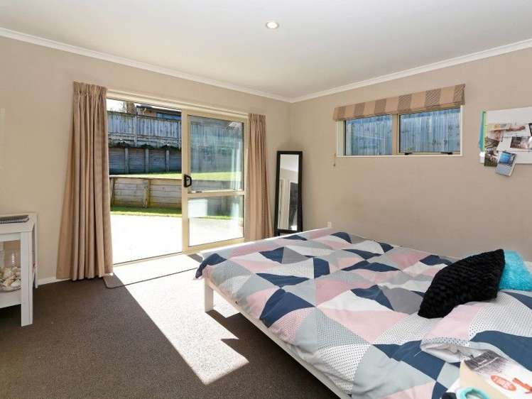 24 Heathfield Avenue Huntington_10