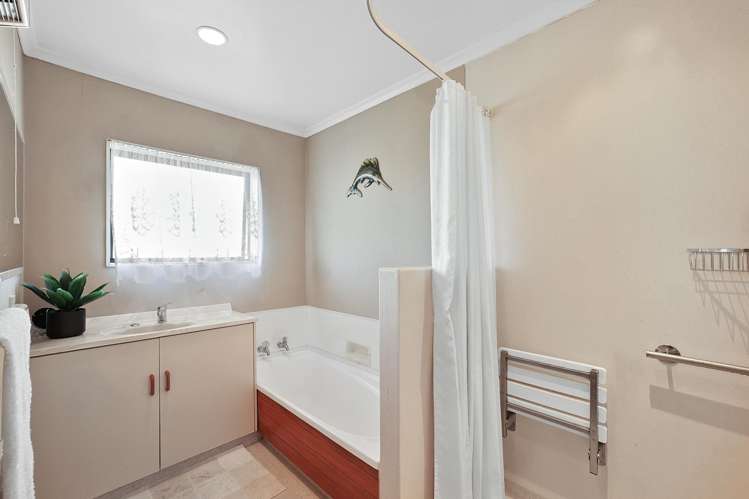 1/30 Whiteley Street Moturoa_12