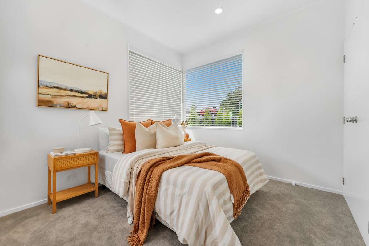 1/410 Glenfield Road_3