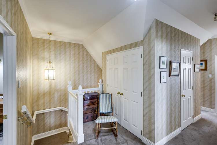 14 Roslyn Road Bluff Hill_11