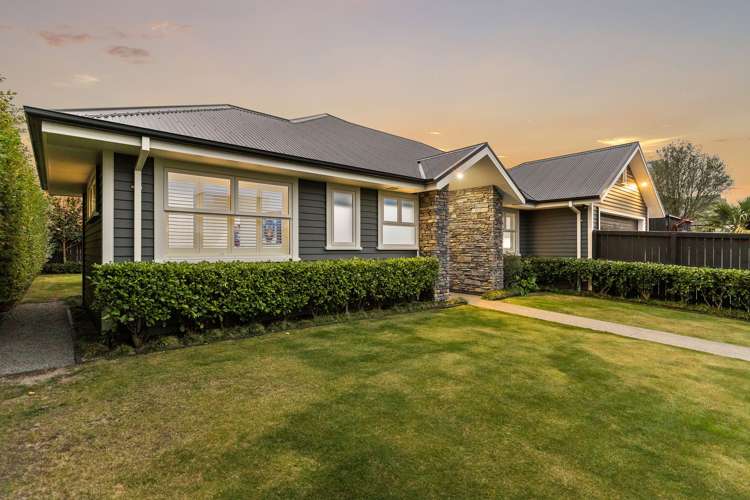 95 Office Road Merivale_23