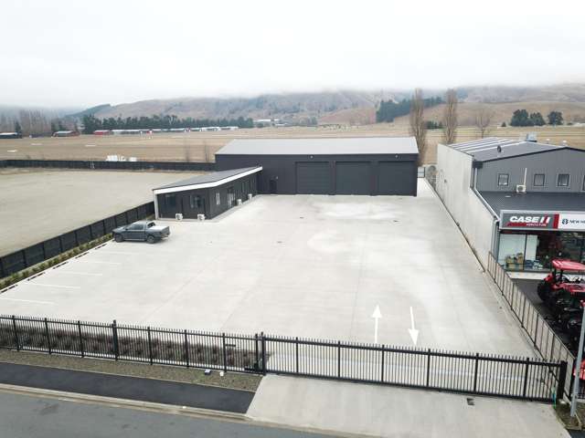 Exceptional brand-new warehousing