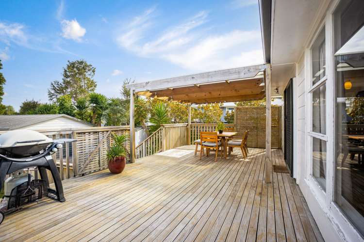 14 Thomas Avenue Te Atatu Peninsula_6