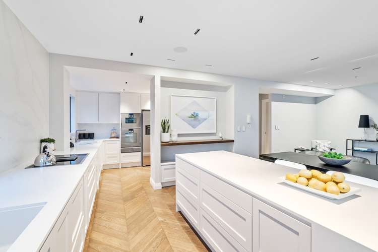 2/211 Tamaki Drive Kohimarama_8