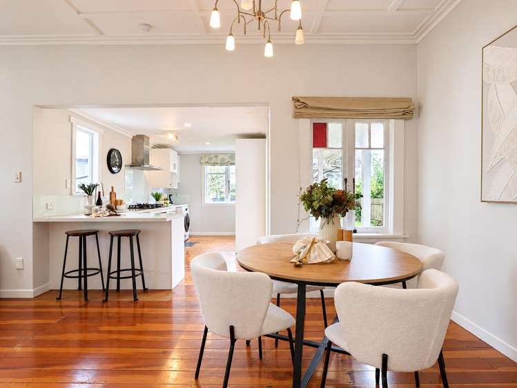 4 Bond Street Hamilton East_15