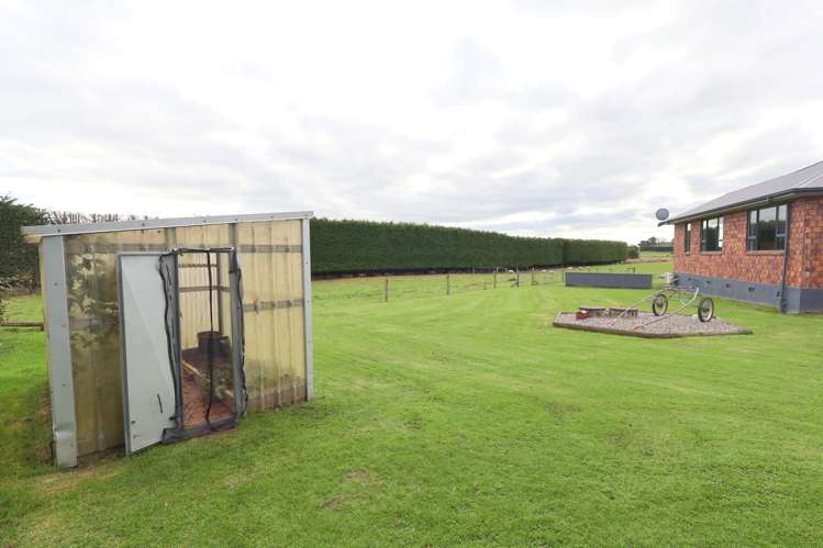 203 Pomona Road East Makarewa_34