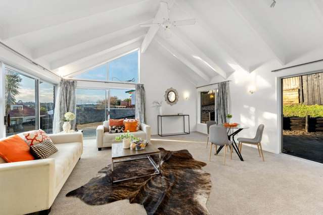 77 Kennedy Avenue Forrest Hill_2