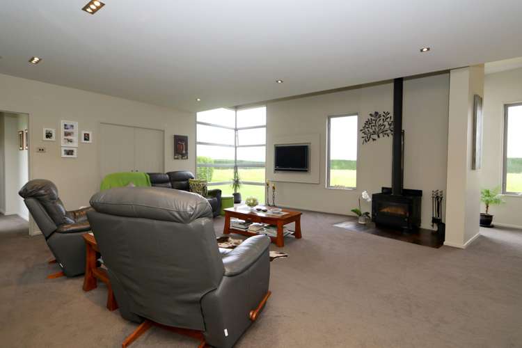 68 Wilcox Road Seaward Bush_5