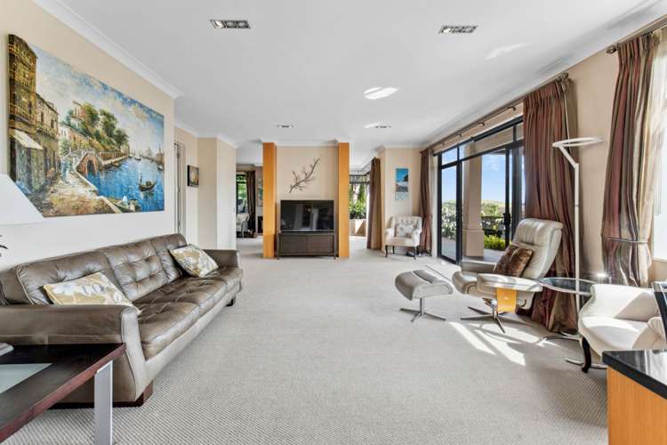 4 Armstrong Farm Drive East Tamaki Heights_1