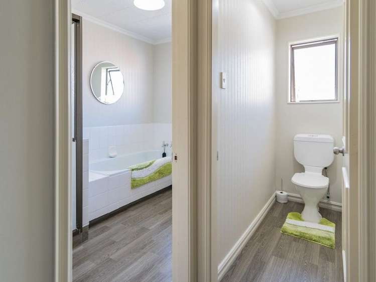 9 Byron Place Stoke_10