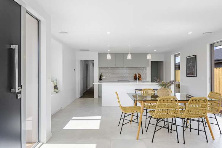 88 Northmoor Boulevard Rolleston_3