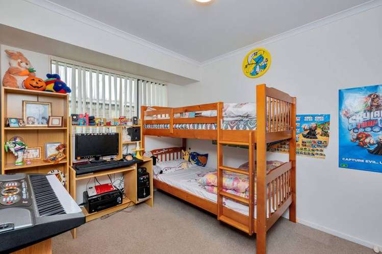 22 Lizzie Lane Clover Park_19