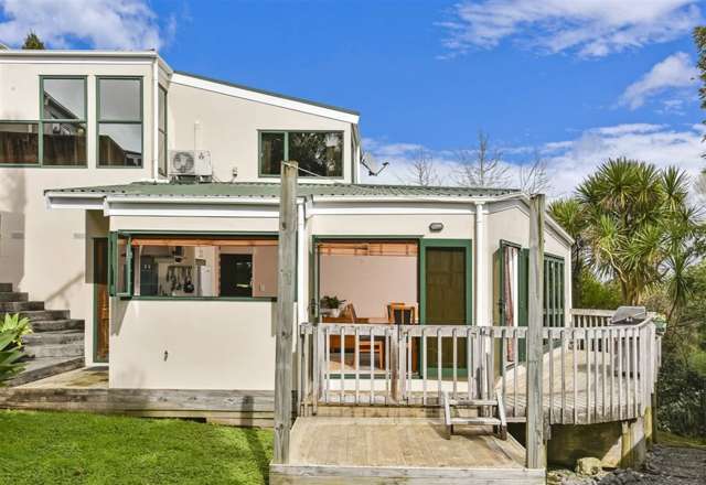 2/30 Houston Place Bayview_1