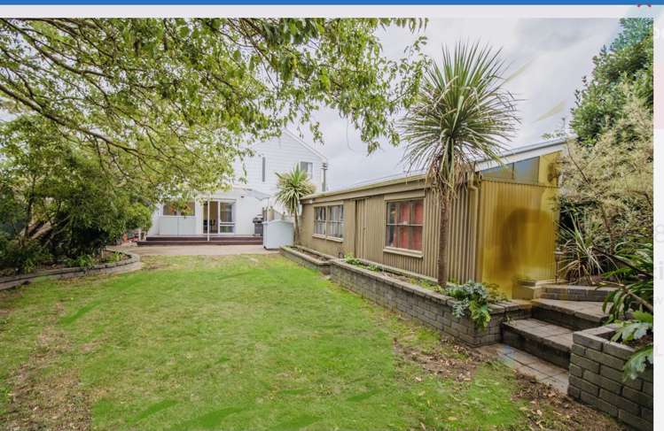 90 Greenhaven Drive Burwood_6