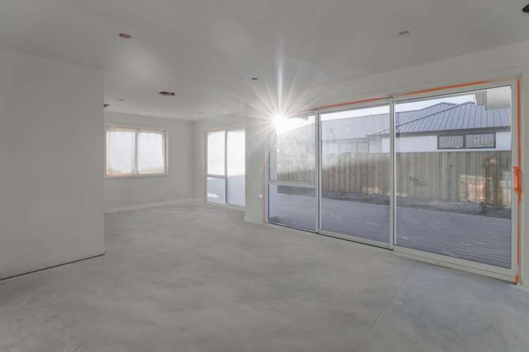 243 Racecourse Road Allenton_2