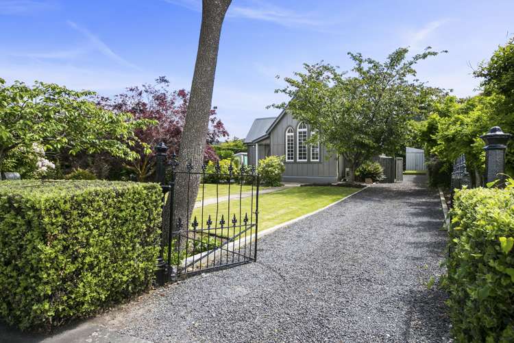 4 Holyhead Street Outram_28