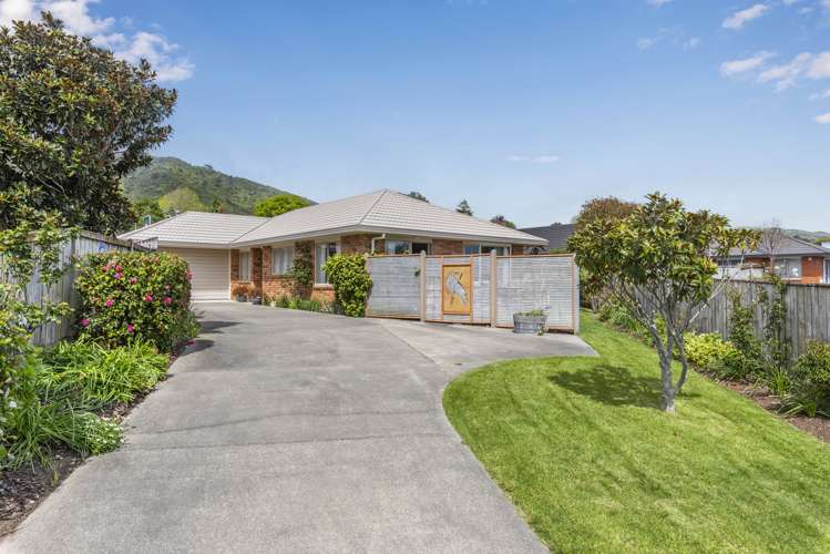 15 Balmerino Grove Waikanae_12