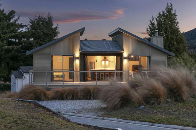 35 Parry Crescent Lake Hawea_3