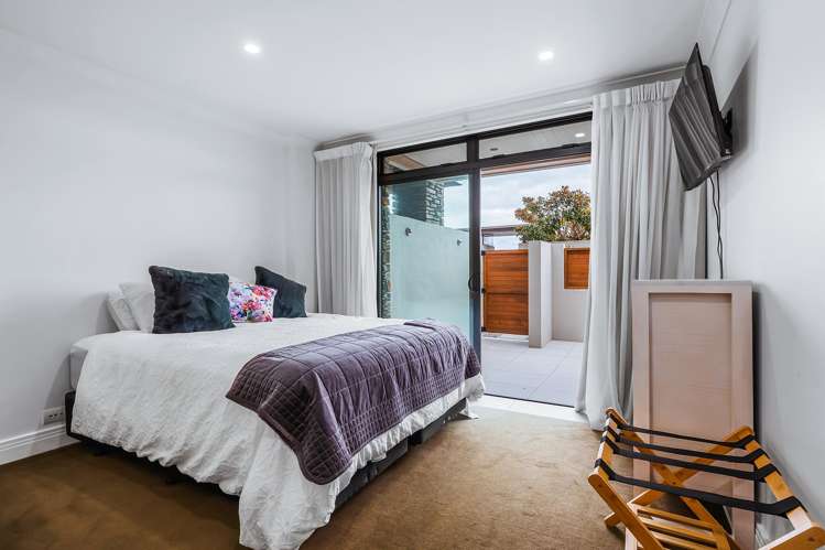 3/88 Lake Terrace Central_16