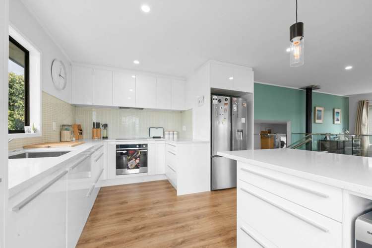 26 Luton Avenue Sunnyhills_9