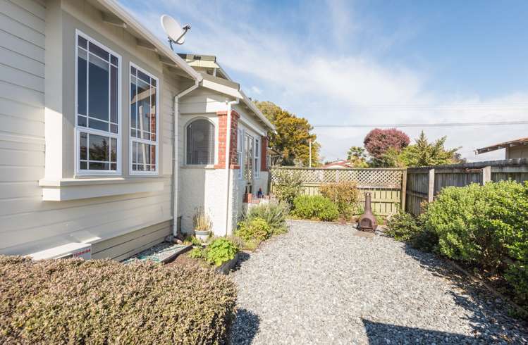 2/130 Queen Street Richmond_4