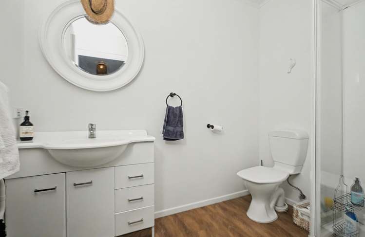 221 Tangiora Avenue Whangapoua_16