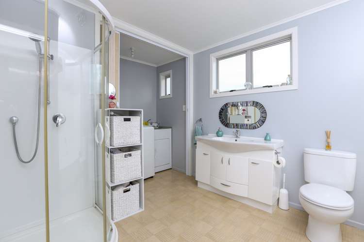 393 State Highway 25 Waitakaruru_15