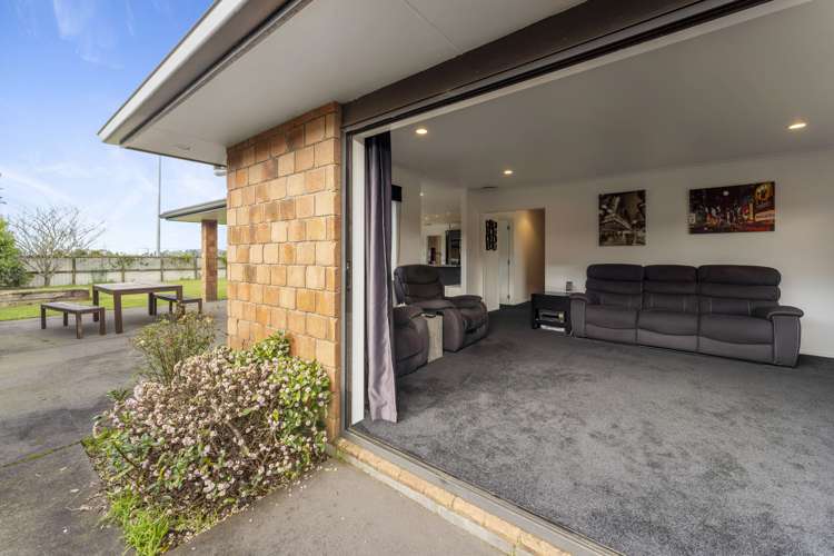 30 Montague Grove Stratford_18