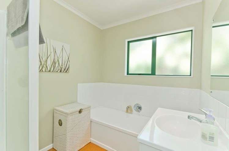 18 Fidelis Avenue Snells Beach_10