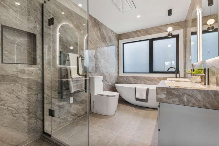 3 Humenga Place Long Bay_27