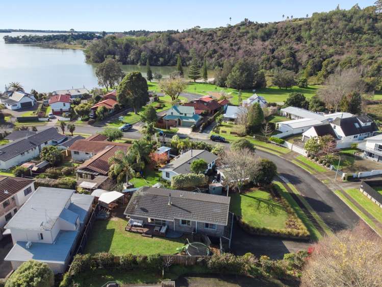 72 Forrester Drive Welcome Bay_21